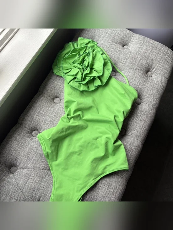 Zara Green Floral Ruffle One Piece Swimsuit - Picture 3 of 5